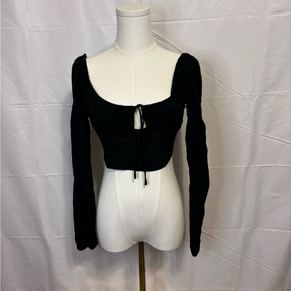 Urban Outfitters Black Long Sleeve Tie Front Crop Top Medium Balletcore